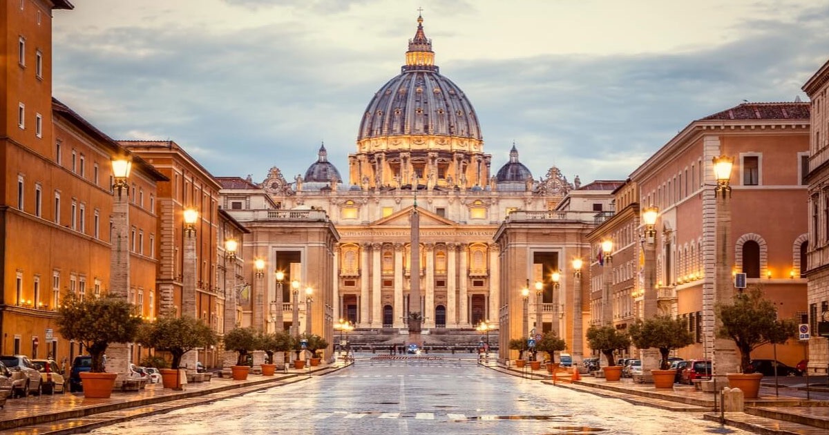 Il fascino di San Pietro e il mistero delle Grotte Vaticane